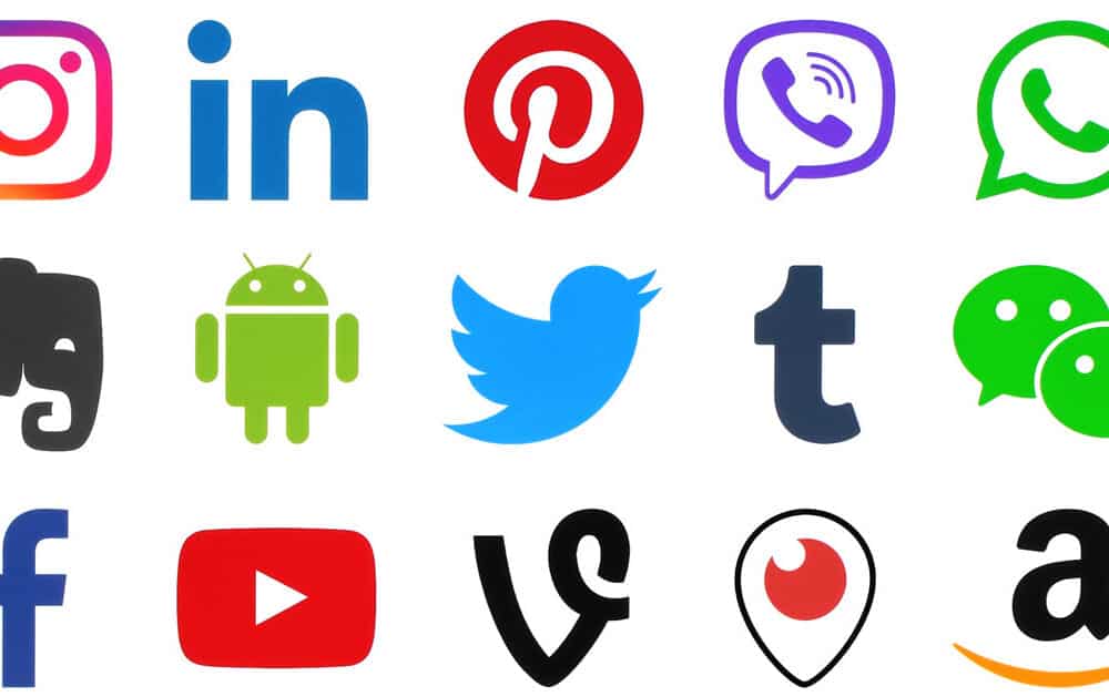 social media risks and legal issues